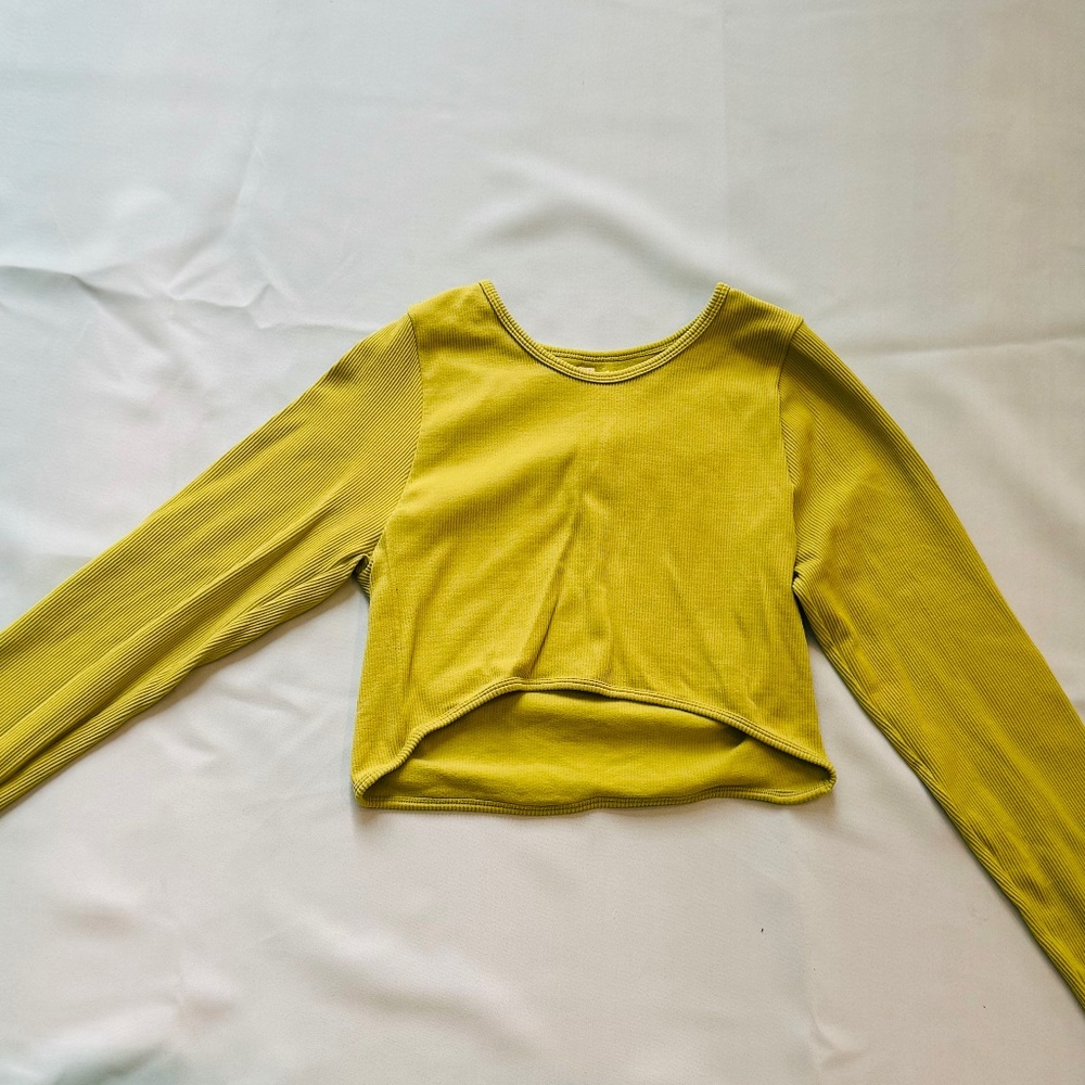 Green Long sleeve crop top